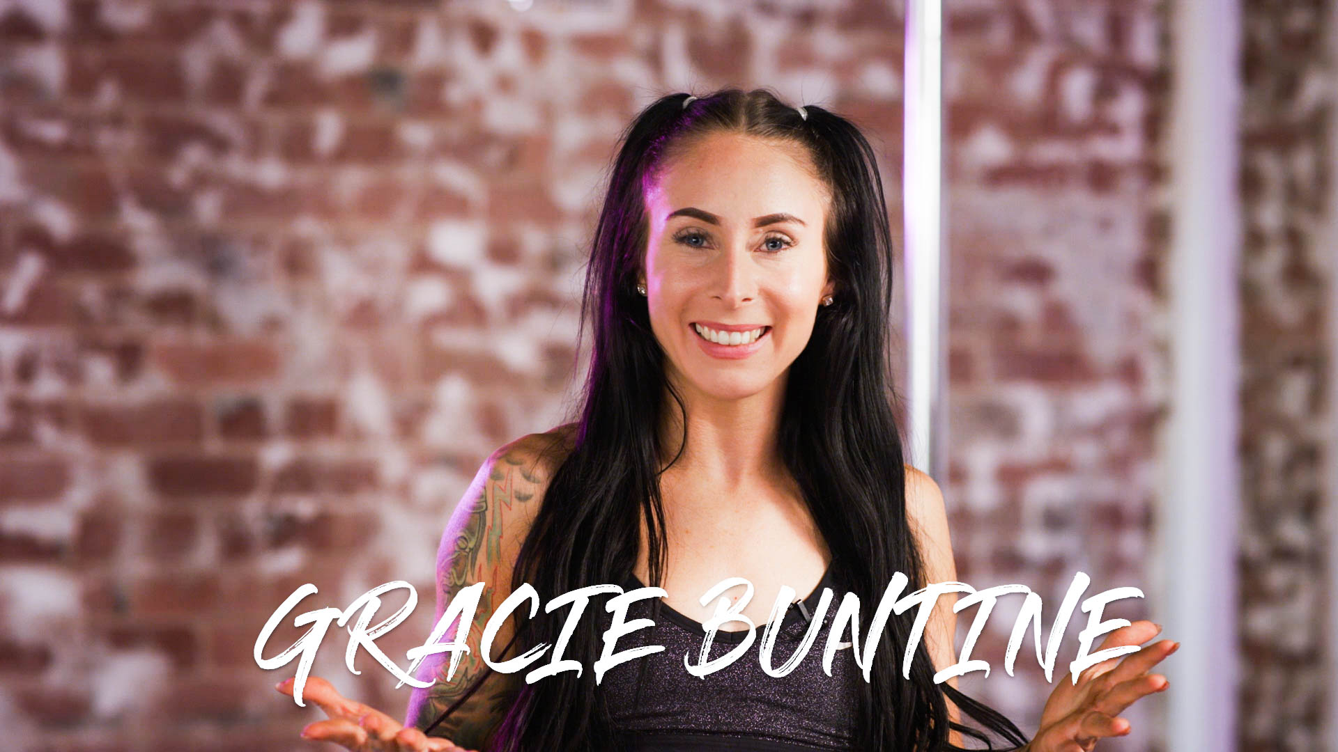 Gracie_main_bio_2 Gracie_Buntine
