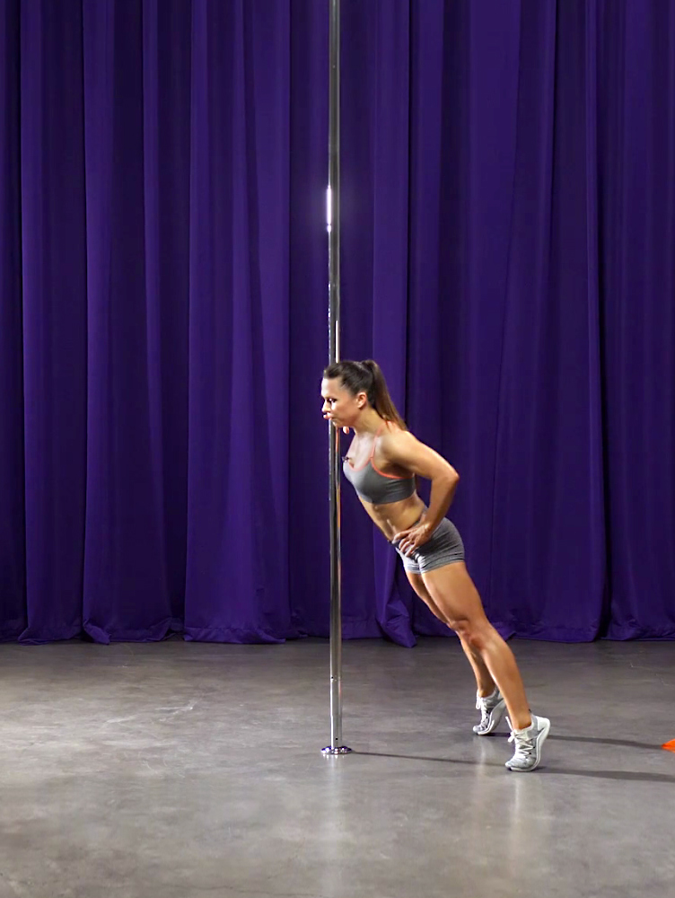One-Handed-Pole-Push-Up Oksana Grishina